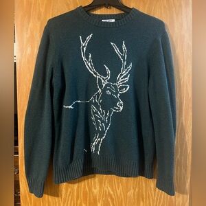 Old Navy Men's Dark Green Crewneck Sweater with Stag Design